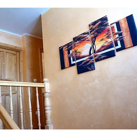 Quarto em Acomodações Particulares Goscinne Majerczyk *